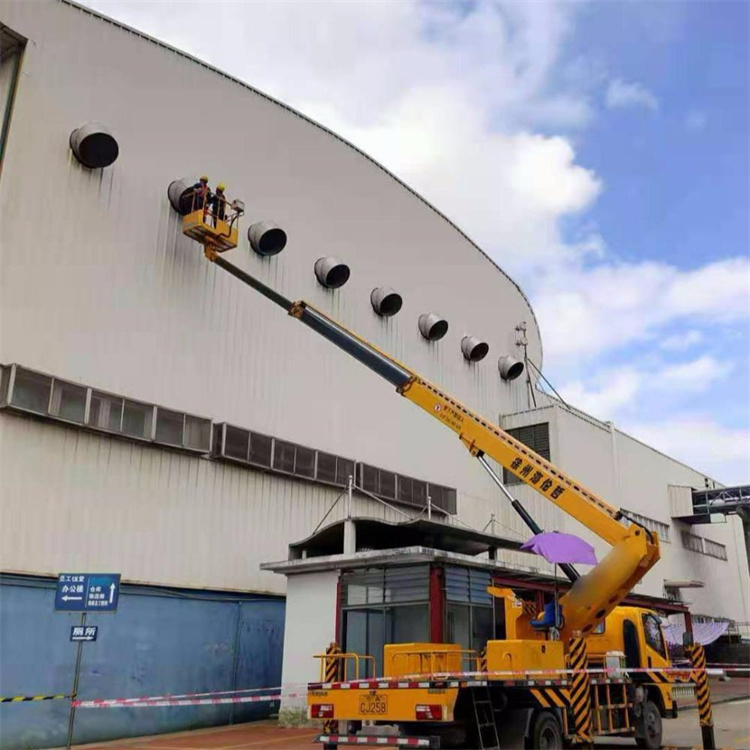 沧州运河高空作业车出租服务：专业广告牌安装解决方案